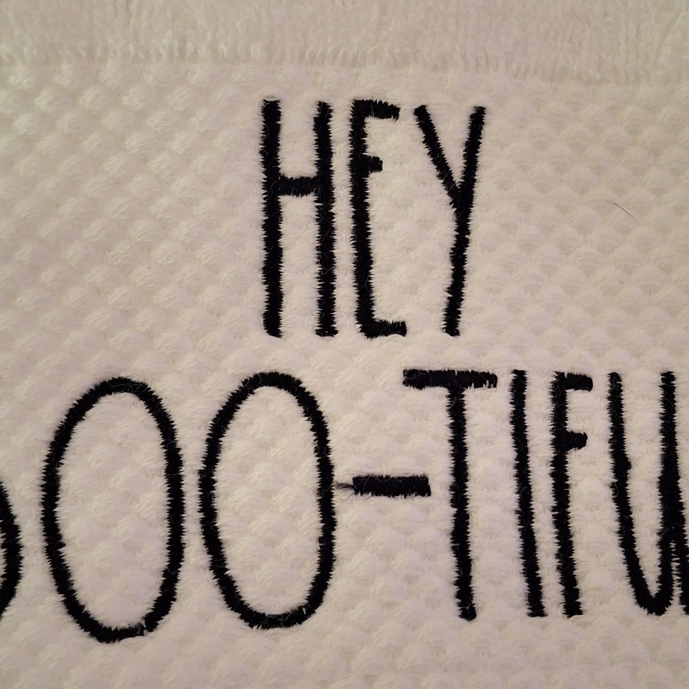 Rae Dunn Halloween Ghost Hand Towels - Picture 6 of 7